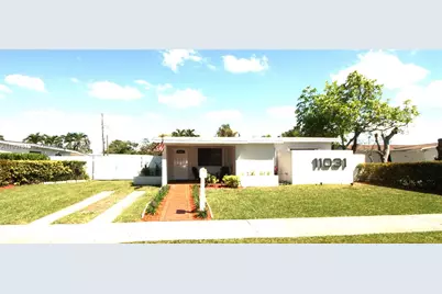 11031 SW 43rd St, Miami, FL 33165 - Photo 1