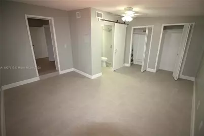 11031 SW 43rd St, Miami, FL 33165 - Photo 11