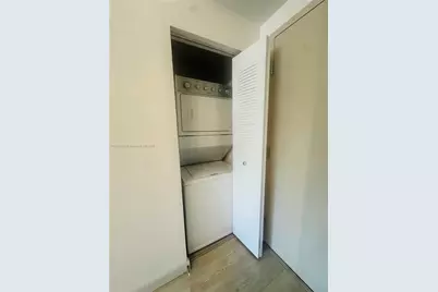 817 SE 2nd Ave #101, Fort Lauderdale, FL 33316 - Photo 7