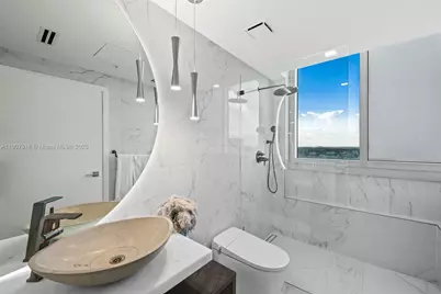 90 SW 3rd St #PH-15, Miami, FL 33130 - Photo 25