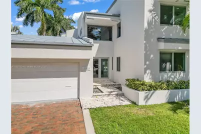 2089 NE 121st Rd, North Miami, FL 33181 - Photo 1