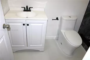 9760 SW 184th St, Cutler Bay, FL 33157 - Photo 35