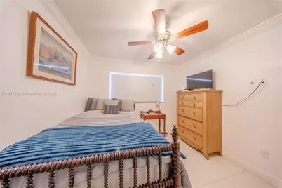 1660 NE 191st St #410-1, Miami, FL 33179 - Photo 27