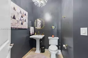 403 S Sapodilla Ave, West Palm Beach, FL 33401 - Photo 17