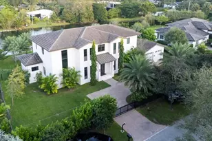 11907 SW 70th Ave, Pinecrest, FL 33156 - Photo 73