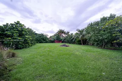 20805 SW 242nd St, Homestead, FL 33031 - Photo 33