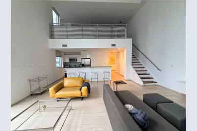 1060 Brickell Ave #613, Miami, FL 33131 - Photo 1