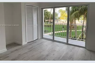 881 Ocean Dr #TH11, Key Biscayne, FL 33149 - Photo 11