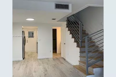 881 Ocean Dr #TH11, Key Biscayne, FL 33149 - Photo 3