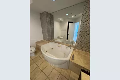 18201 Collins Ave #5402, Sunny Isles Beach, FL 33160 - Photo 9