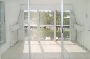 2970 NE 16th Ave, Oakland Park, FL 33334 - Photo 13