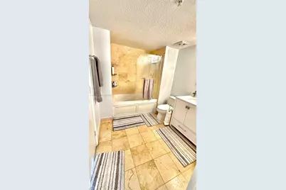 1800 N Bayshore Dr #1906, Miami, FL 33132 - Photo 23