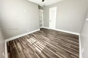 5404 NW 23rd Terrace, Tamarac, FL 33309 - Photo 13