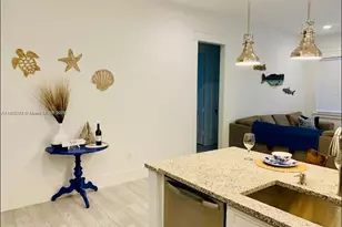 667 SW Cleveland Ave, Stuart, FL 34994 - Photo 9