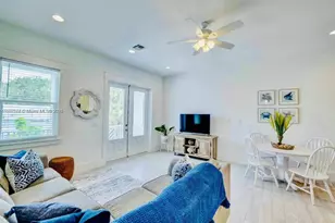 667 SW Cleveland Ave, Stuart, FL 34994 - Photo 15