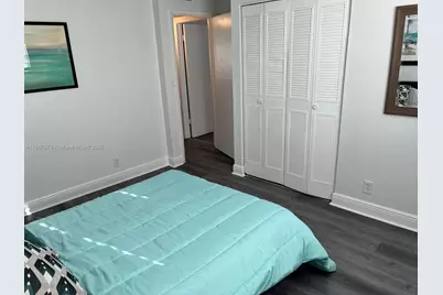 241 SE 9th Ave #205, Pompano Beach, FL 33060 - Photo 11