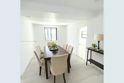 631 NE 171st St, North Miami Beach, FL 33162 - Photo 9