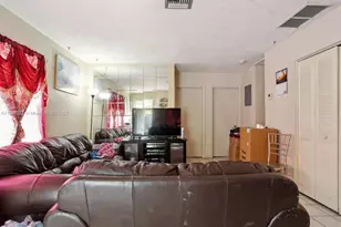 231 SW 8th Ct, Pompano Beach, FL 33060 - Photo 13