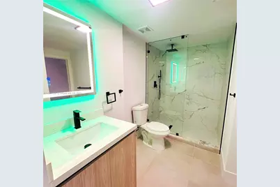 1547 NW 2nd St #204, Miami, FL 33125 - Photo 5