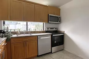 16909 N Bay Rd, Sunny Isles Beach, FL 33160 - Photo 7