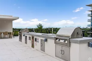 1155 NE 126th St, North Miami, FL 33161 - Photo 11