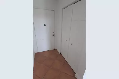 2321 NW 33rd St #213, Oakland Park, FL 33309 - Photo 3