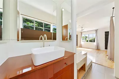 501 NW 45th St, Miami, FL 33127 - Photo 27