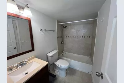 345 Ocean Dr #209, Miami Beach, FL 33139 - Photo 13