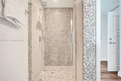 900 Biscayne Blvd #6107, Miami, FL 33132 - Photo 49