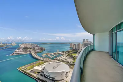 900 Biscayne Blvd #6107, Miami, FL 33132 - Photo 57