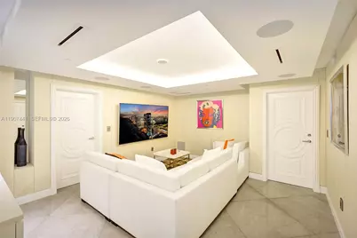 900 Biscayne Blvd #6107, Miami, FL 33132 - Photo 13