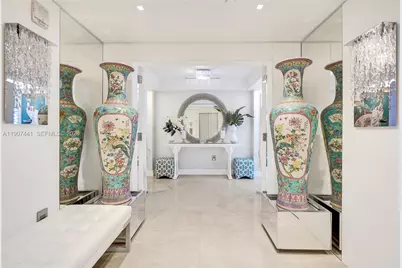 900 Biscayne Blvd #6107, Miami, FL 33132 - Photo 7