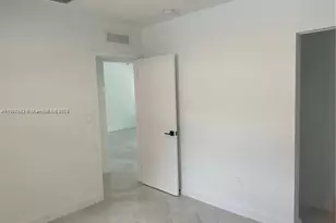 4992 NW 18th Ave, Miami, FL 33142 - Photo 9