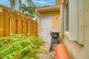 16394 SW 75th St, Miami, FL 33193 - Photo 33