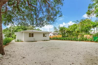 7311 SW 63rd Ct #1, South Miami, FL 33143 - Photo 3