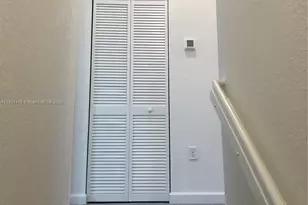 2610 SE 13th St, Homestead, FL 33035 - Photo 7