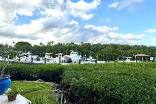 5950 Paradise Point Dr, Palmetto Bay, FL 33157 - Photo 13