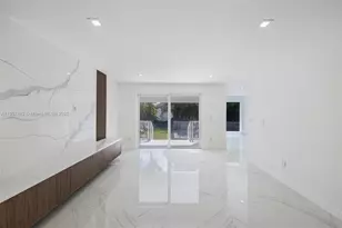 242 Palm Ave, Miami Beach, FL 33139 - Photo 37