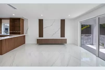 242 Palm Ave, Miami Beach, FL 33139 - Photo 39