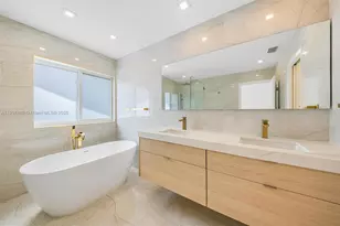 242 Palm Ave, Miami Beach, FL 33139 - Photo 11