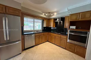 2001 N 41st Ave, Hollywood, FL 33021 - Photo 9