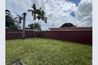 2001 N 41st Ave, Hollywood, FL 33021 - Photo 19