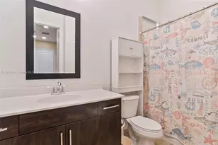 12448 NW 17th Manor, Pembroke Pines, FL 33028 - Photo 17