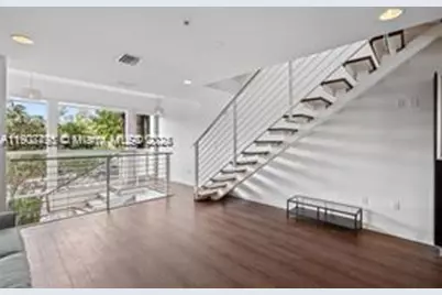 1600 Michigan Ave #7, Miami Beach, FL 33139 - Photo 1