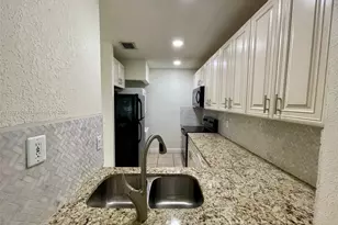 2630 Riverside Dr, Coral Springs, FL 33065 - Photo 9