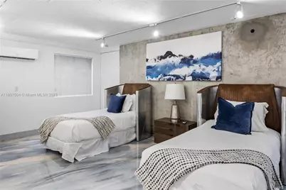 1606 S Bayshore Dr #-, Miami, FL 33133 - Photo 31