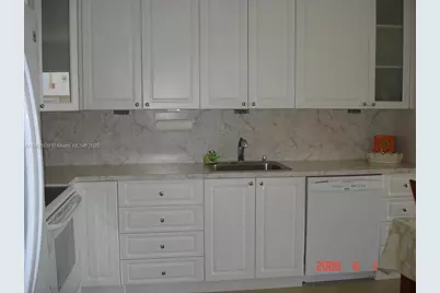 18061 Biscayne Blvd #PH03, Aventura, FL 33160 - Photo 3