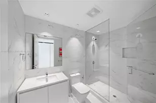 1000 Biscayne Blvd, Miami, FL 33132 - Photo 53