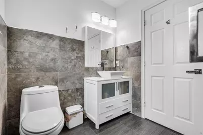 4450 NW 109th Ct, Doral, FL 33178 - Photo 21