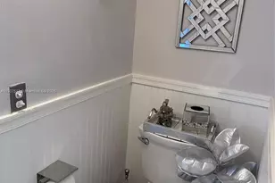 10577 NW 56th Pl, Coral Springs, FL 33076 - Photo 11